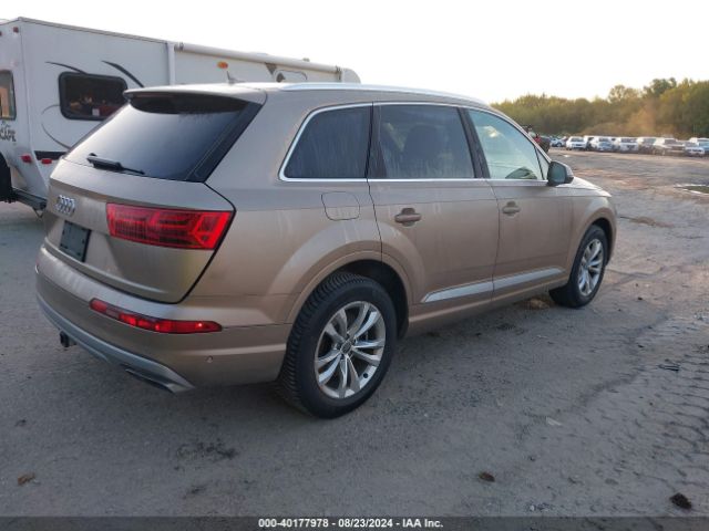 WA1LAAF78KD019373 Audi Q7 55 Premium