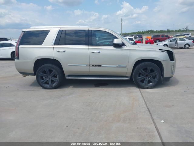 1GYS3BKJ3GR328398 Cadillac Escalade Luxury Collection