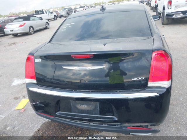2C3CCAEG4JH208058 Chrysler 300 Limited