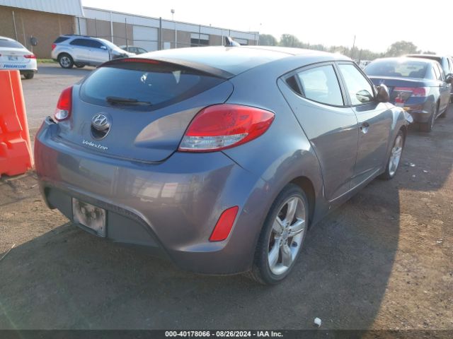 KMHTC6AD7EU217601 Hyundai Veloster Base W/black