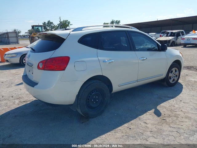 Nissan Rogue Select S 2014 JN8AS5MT2EW614556 Image 4