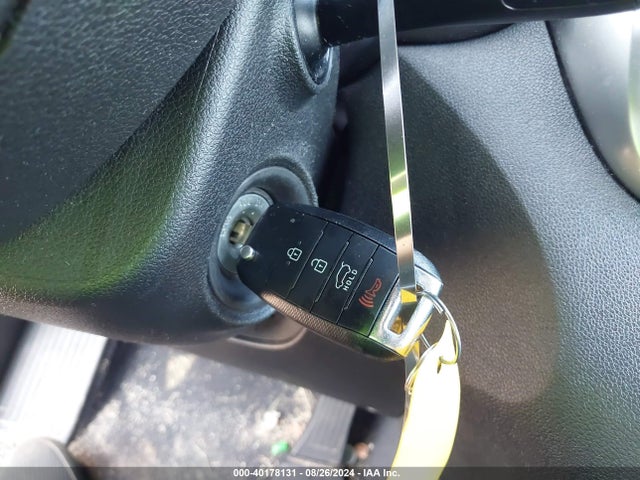 KIA Sorento 2.4l Lx 2018 5XYPG4A31JG380245 Image 11