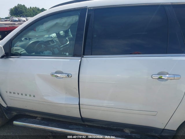 Chevrolet Traverse 1lt 2017 1GNKRGKD7HJ351296 Image 14