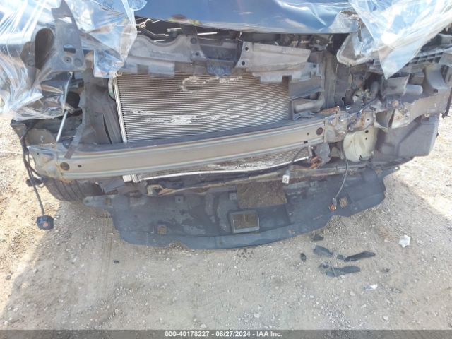 5J6RM4H54GL040975 Honda CR-V EX