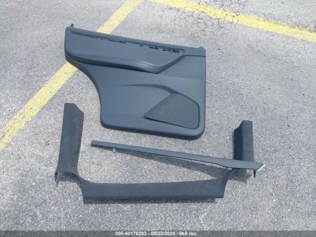 5YJXCBE2XHF064197 Tesla Model X 100d/75d/90d