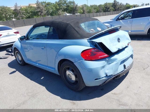 3VW517AT7EM821974 Volkswagen Beetle 1.8t