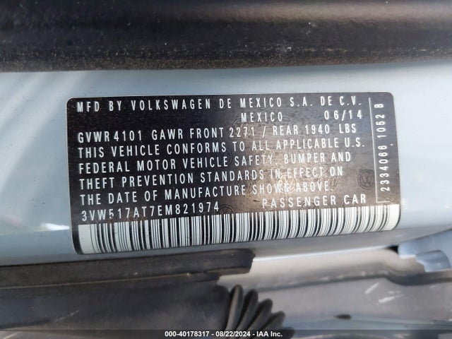 3VW517AT7EM821974 Volkswagen Beetle 1.8t