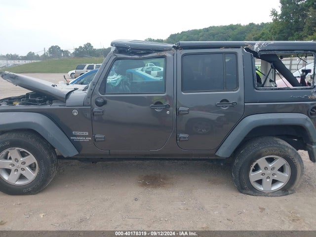 1C4BJWDG9HL690941 Jeep Wrangler Unlimited Sport 4x4