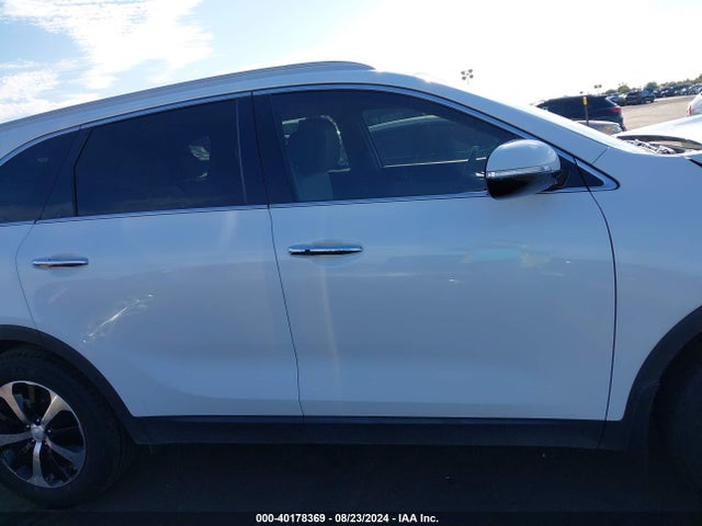 KIA Sorento 3.3l Ex 2016 5XYPH4A53GG161729 Image 13