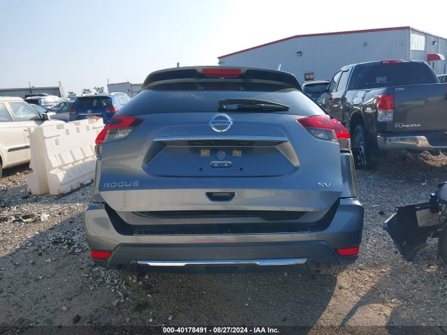 Nissan ROGUE SV 2018 KNMAT2MT8JP610345 Image 16