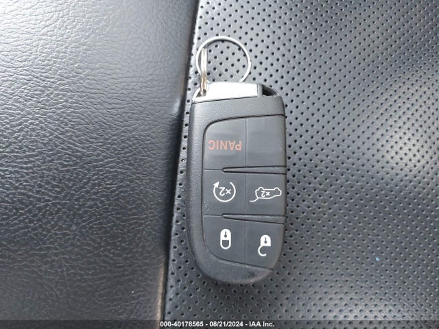 3C4NJCCB7JT240376 Jeep Compass Limited Fwd