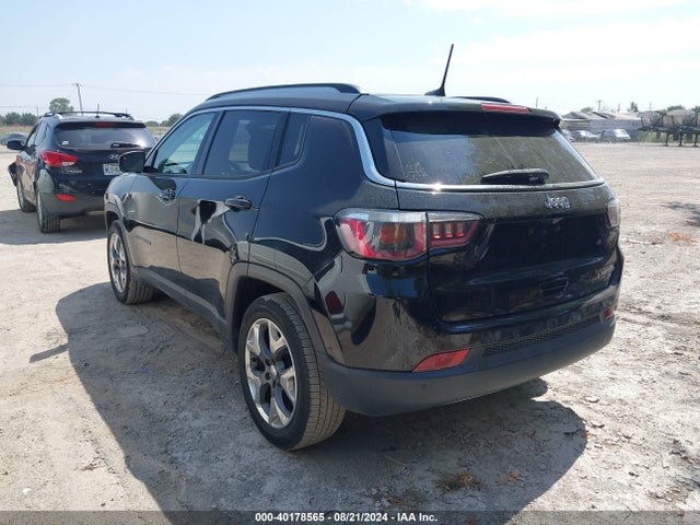 3C4NJCCB7JT240376 Jeep Compass Limited Fwd