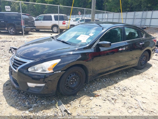 Nissan Altima 2.5 S 2015 1N4AL3APXFC573252 Image 2