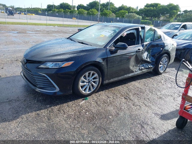 Toyota CAMRY LE 2023 4T1C11AK6PU119041 Image 2