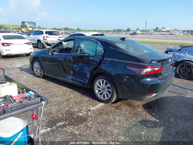 Toyota CAMRY LE 2023 4T1C11AK6PU119041 Image 3