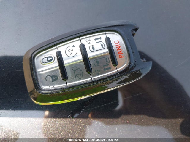 2C4RC1BG0KR715268 Chrysler Pacifica Touring L