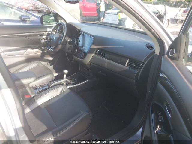 JA4AD3A36HZ011282 Mitsubishi Outlander Se/sel