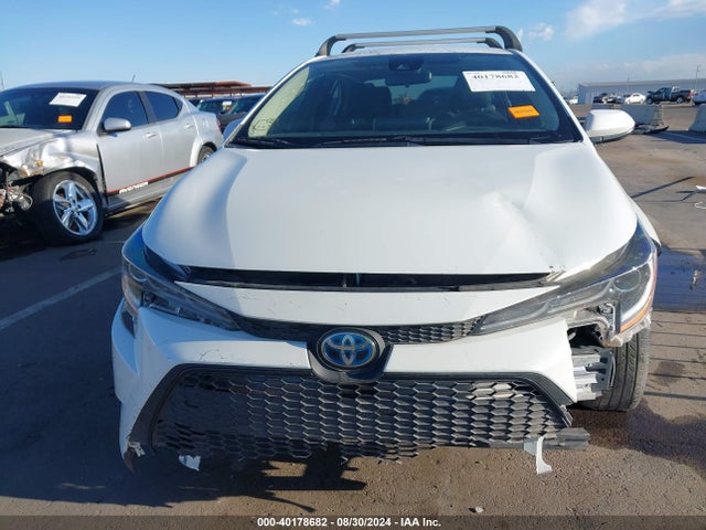 Toyota Corolla Hybrid Le 2021 JTDEAMDE1MJ017678 Image 12