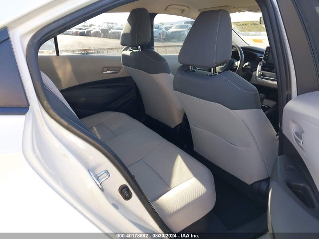 Toyota Corolla Hybrid Le 2021 JTDEAMDE1MJ017678 Image 8