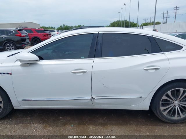 1G4ZP5SS4HU132175 Buick Lacrosse Essence