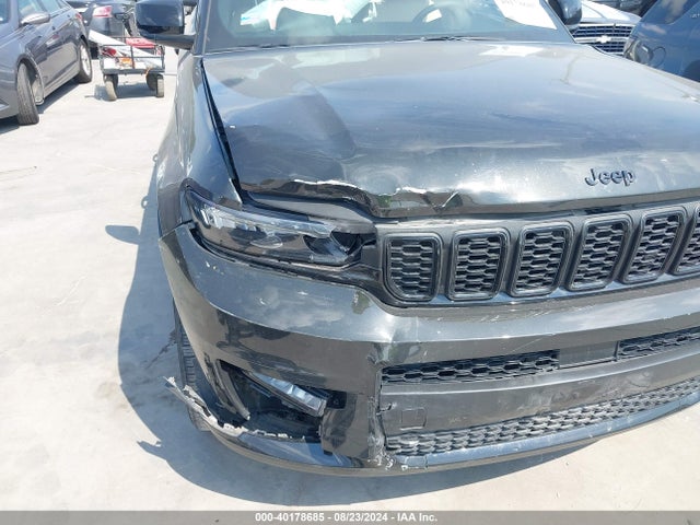 1C4RJJBG3P8739623 Jeep Grand Cherokee L Limited 4x2