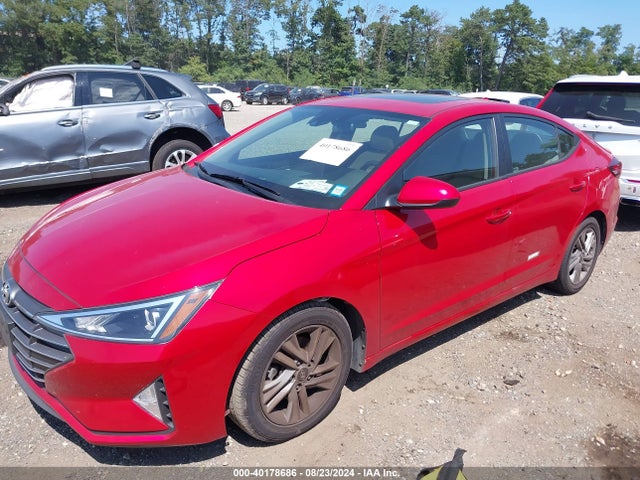 Hyundai Elantra Value Edition 2020 5NPD84LF9LH628762 Image 2