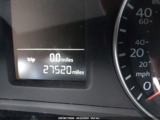 1VWAT7A35FC083166 Volkswagen Passat 1.8t Limited Edition