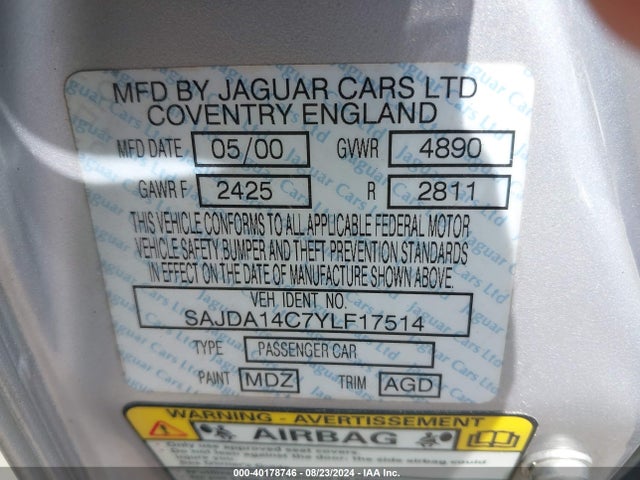 2000 JAGUAR XJ8 SAJDA14C7YLF17514 Photo 8