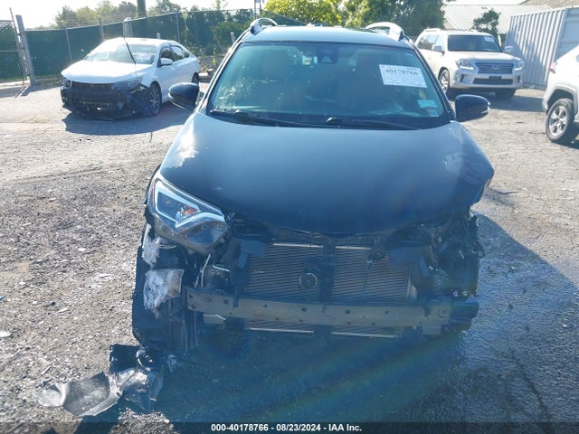 Toyota Rav4 Limited 2018 2T3DFREV1JW845803 Image 6