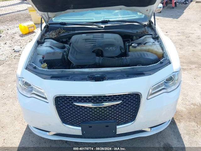 Chrysler 300C 2016 2C3CCAEG5GH189741 Image 10