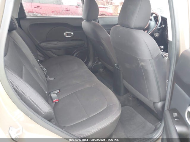 KIA Soul 2015 KNDJN2A2XF7219677 Image 8