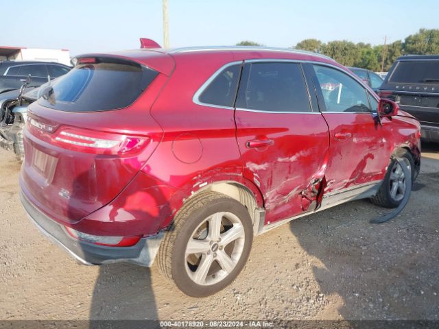 5LMCJ1C97GUJ12607 Lincoln Mkc Premier