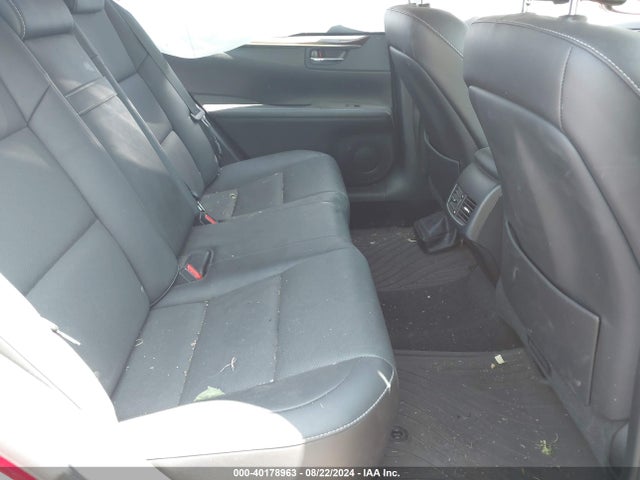 Lexus ES 350 2014 JTHBK1GG3E2117500 Image 8