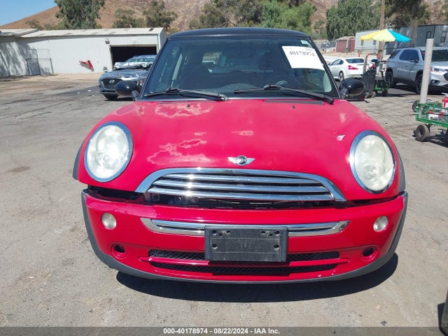 2006 MINI COOPER WMWRC33596TJ76167 Photo 5