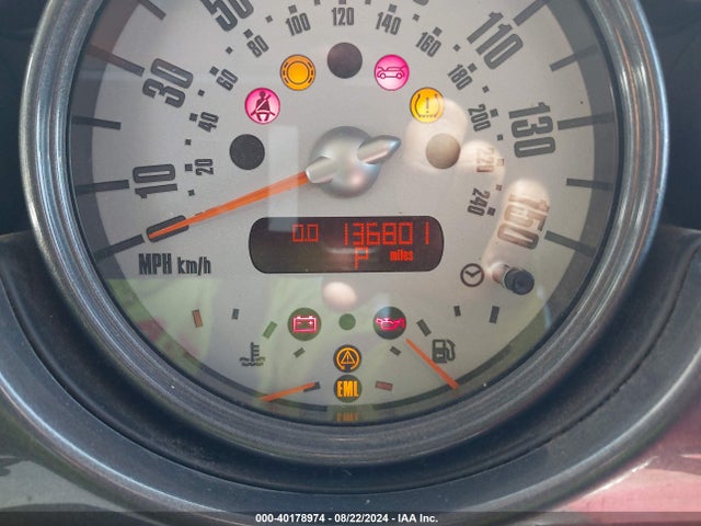 2006 MINI COOPER WMWRC33596TJ76167 Photo 6