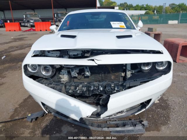 2C3CDZGGXHH580958 Dodge Challenger Gt