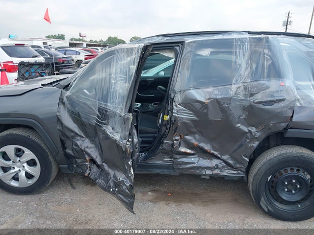 Toyota RAV4 LE 2020 2T3H1RFV0LC046758 Image 14
