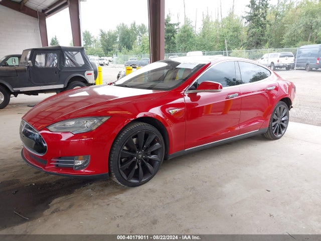 2013 TESLA MODEL S 5YJSA1CG6DFP17675 Photo 1