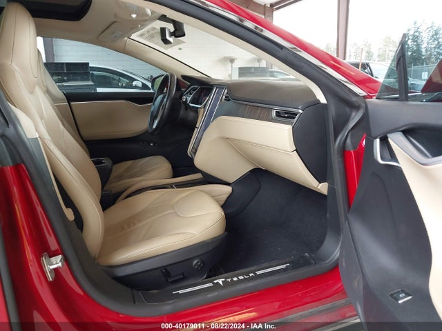 2013 TESLA MODEL S 5YJSA1CG6DFP17675 Photo 4