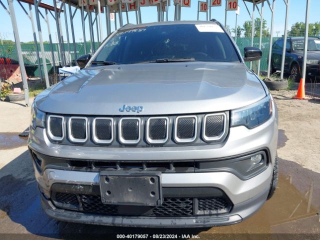 3C4NJDBB0NT127155 Jeep Compass Latitude 4x4