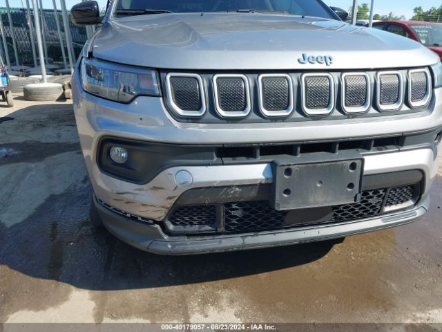 3C4NJDBB0NT127155 Jeep Compass Latitude 4x4