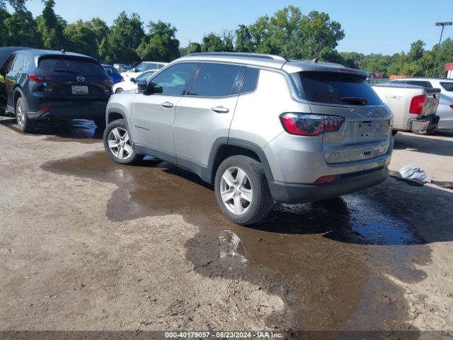3C4NJDBB0NT127155 Jeep Compass Latitude 4x4
