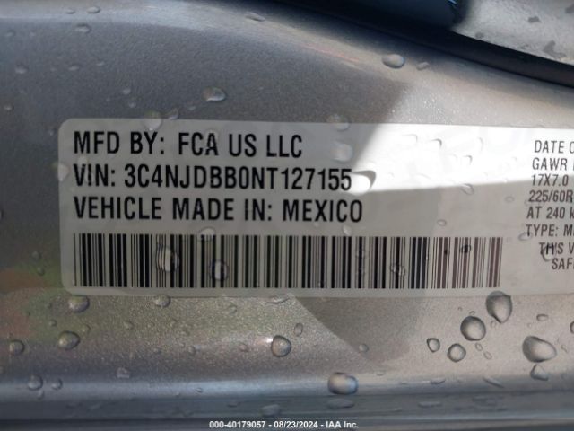 3C4NJDBB0NT127155 Jeep Compass Latitude 4x4