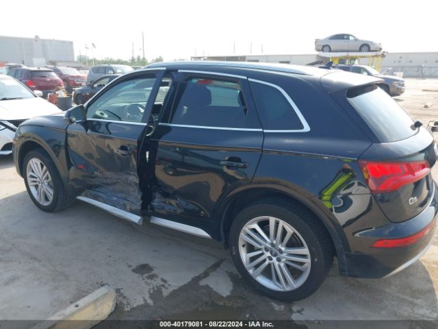 WA1CNAFY5J2205346 Audi Q5 2.0t Premium/2.0t Tech Premium