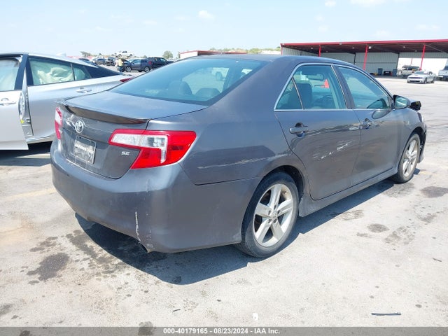 Toyota CAMRY SE 2014 4T1BF1FK1EU829807 Image 4