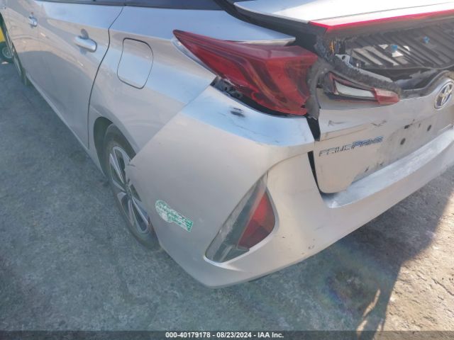 JTDKARFP6H3037014 Toyota Prius Prime Premium