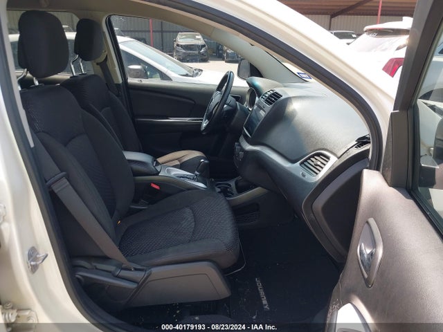 Dodge JOURNEY SE 2017 3C4PDCAB9HT636905 Image 5