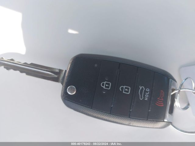 3KPFL4A71HE098494 KIA FORTE LX