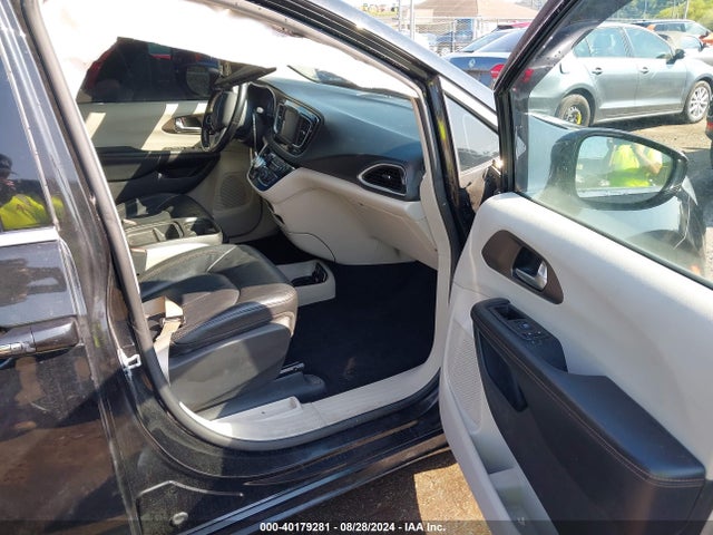 2C4RC1BG6KR748842 Chrysler Pacifica Touring L