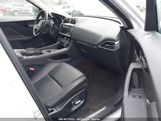2020 JAGUAR F-PACE SADCS2FX7LA644492 Photo 4